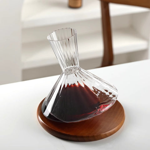 Hot not to fall down to wake up creative gyroscope rotating wine dispenser household crystal glass shaking wake up wine dispenser
